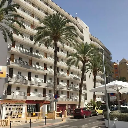 - Studio Bermudas Бенидорм